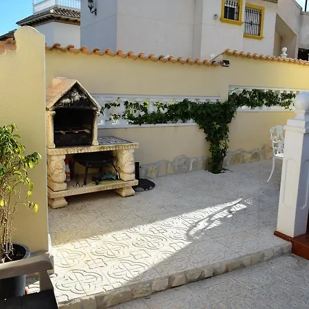 Villa Full With Private Salt Water Pool
